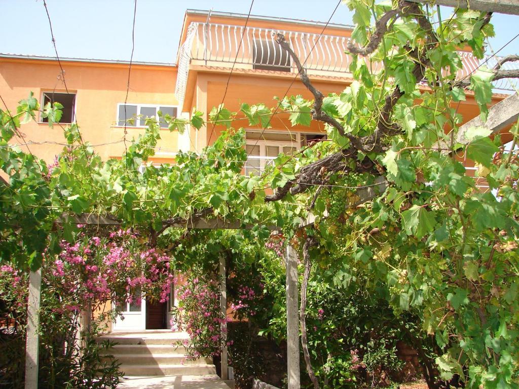 Apartments Jerkovic Stari Grad  Exterior foto
